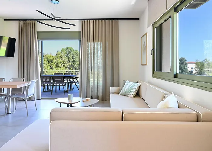 Montamar Olympus 别墅 里托楚伦